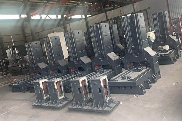 加工中(zhōng)心機床 加工中心機床