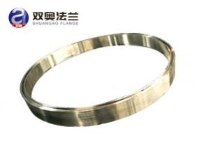 鍛打法蘭是經過鍛造工藝做出法蘭（lán）毛坯 
